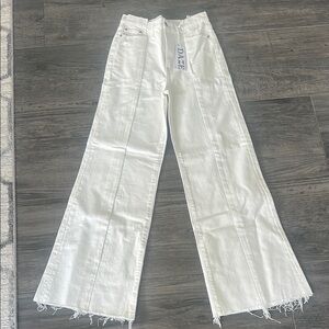 White Flare Wide Leg Jeans with Frayed Hem